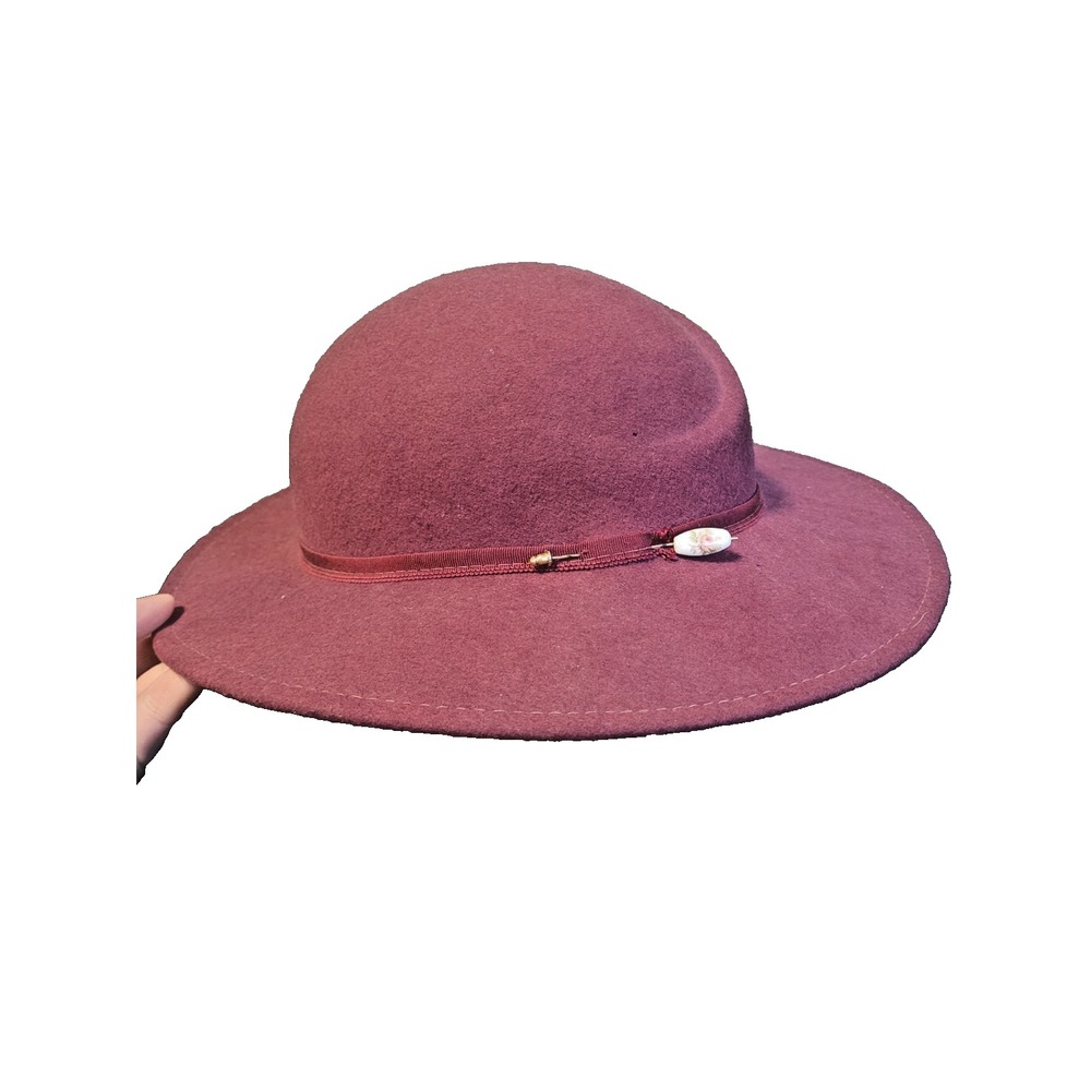 Geo W. Bollman & Co Rare 100% Wool Doeskin Felt Womens Hat With Vintage Pin